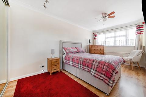 3 bedroom end of terrace house for sale, Mill Road, Hawley, Dartford, DA2