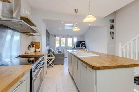 203 Alt Lane, Oldham, OL8 2HE
