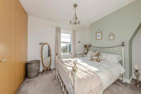 203 Alt Lane, Oldham, OL8 2HE