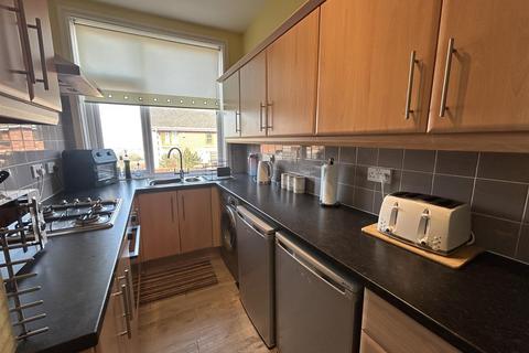 447 Ripponden Road, Oldham, OL1 4JN
