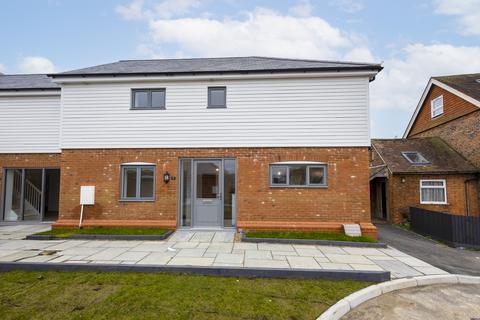 4 bedroom semi-detached house for sale, Beacon Oak Road, Tenterden TN30