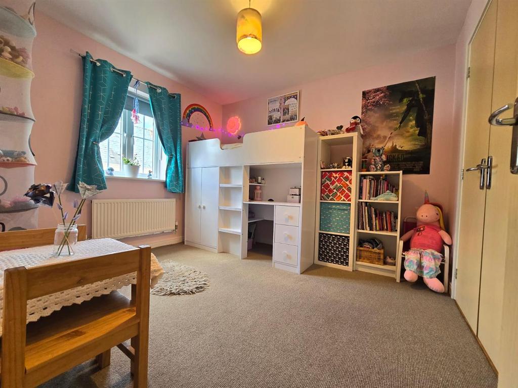 Bedroom 2.jpg