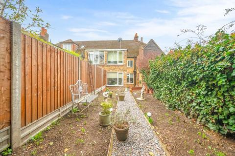 undefined, The Burroughs, London NW4