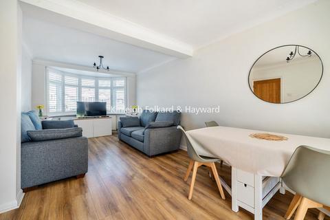 14 Meadow Close, Chislehurst, BR7 6JB