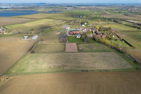 4 bedroom equestrian property for sale, Broadway, Worcestershire