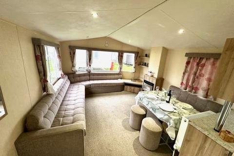 2 bedroom park home for sale, Dovercourt Holiday Park
