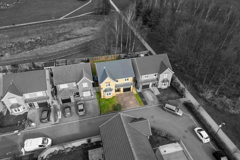 4 bedroom detached house for sale, Athelstane Crescent, Doncaster DN3