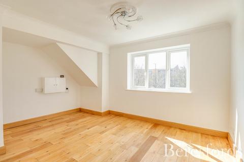 9 Brooklands Walk, Chelmsford, CM2 9BH