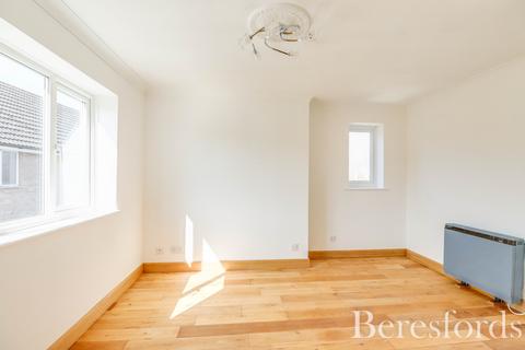 9 Brooklands Walk, Chelmsford, CM2 9BH