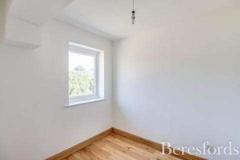 9 Brooklands Walk, Chelmsford, CM2 9BH