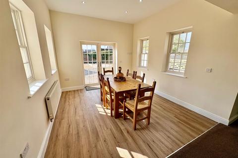 2 bedroom semi-detached bungalow for sale, High Causeway, Whittlesey, Peterborough
