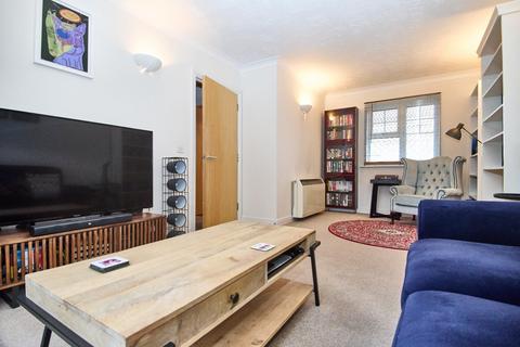 2 bedroom flat for sale, Arthurs Close, Emersons Green, Bristol, BS16 7JB
