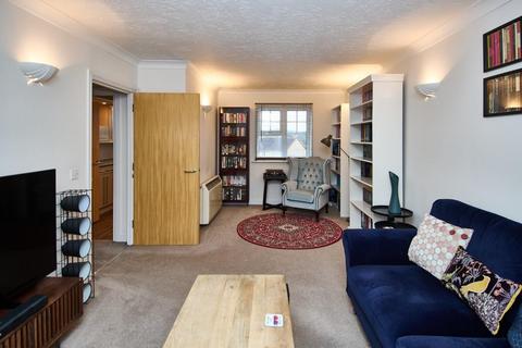 2 bedroom flat for sale, Arthurs Close, Emersons Green, Bristol, BS16 7JB
