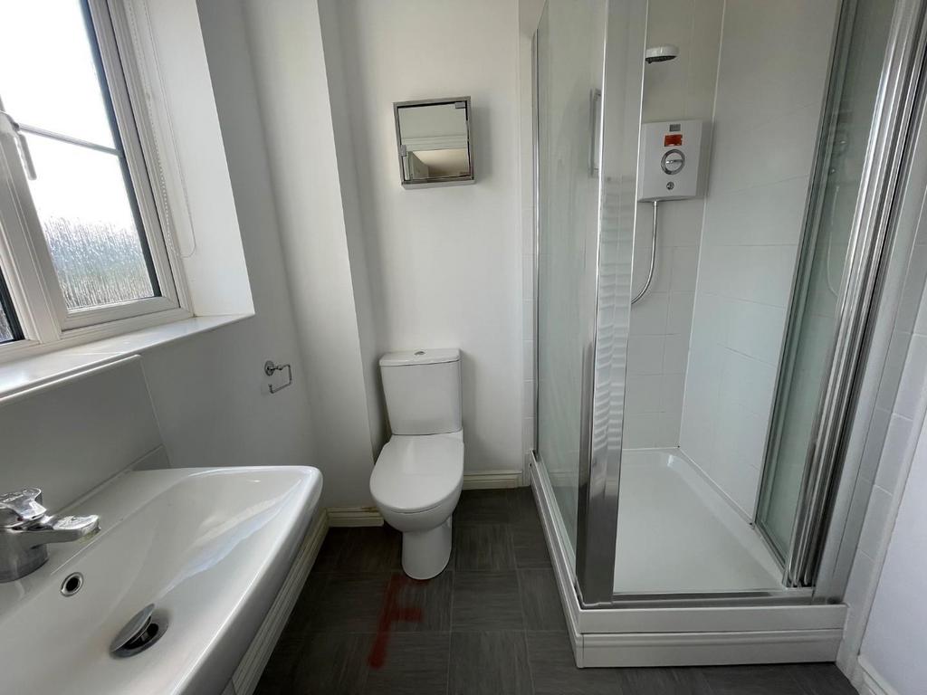 Ensuite.jpg