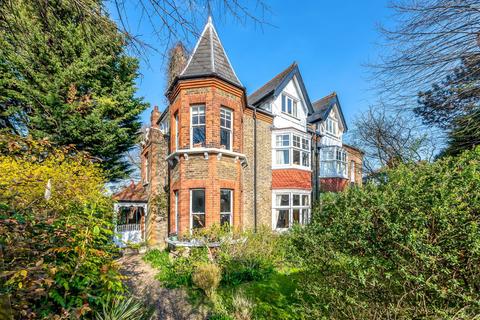 5 bedroom semi-detached house for sale, Kings Hall Road, Bromley BR3