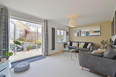 undefined, Gwarak An Warak, Truro TR1