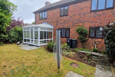 4 bedroom detached house for sale, Atkinson Close, Alverstoke, Gosport, PO12 2BZ