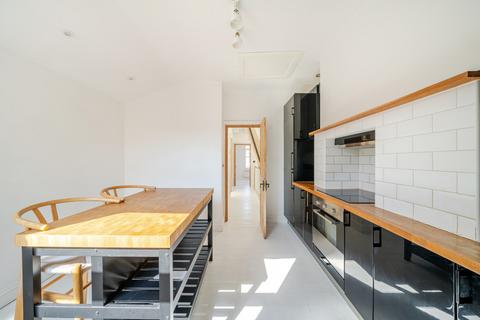 72a Wooler Street, Southwark, London, SE17 2EF