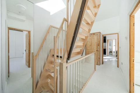 72a Wooler Street, Southwark, London, SE17 2EF