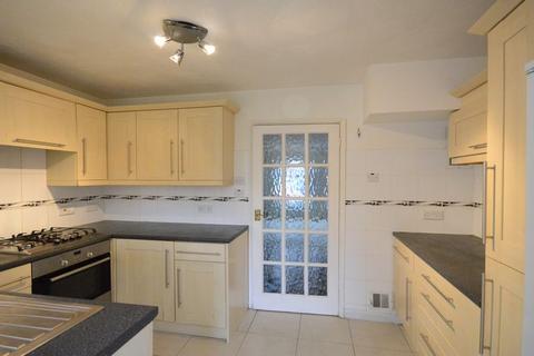 4 bedroom detached house to rent, Woosehill Lane, Wokingham, RG41