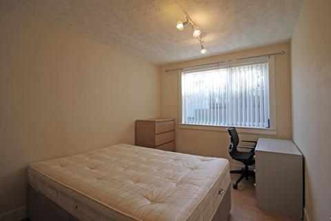 3 bedroom flat to rent, Castle Vale, Stirling, FK9