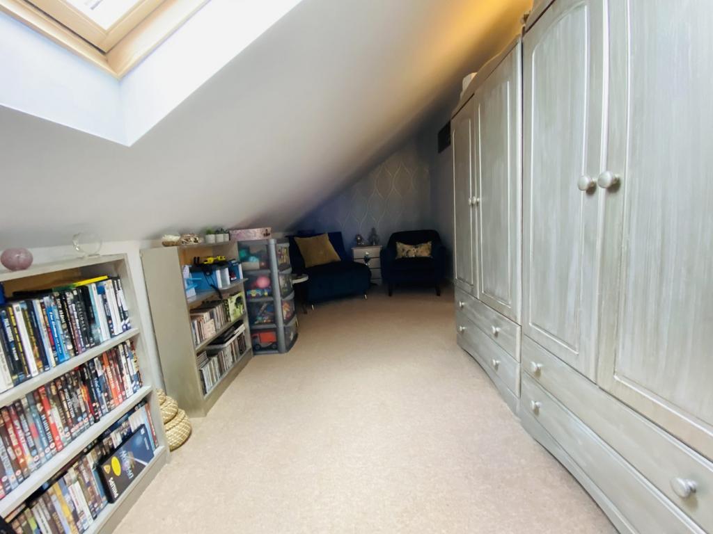 3 Gordon Street, Dumfries, DG1 1 EG - Braidwoods So