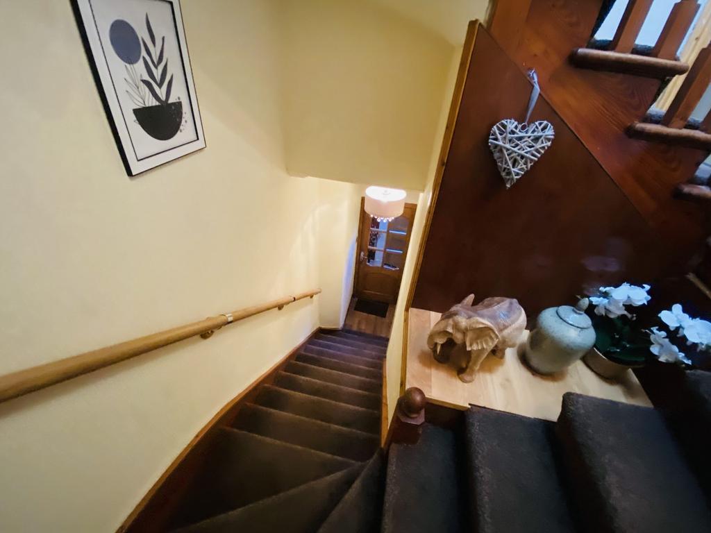 3 Gordon Street, Dumfries, DG1 1 EG - Braidwoods So