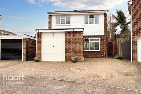 3 bedroom detached house for sale, Ash Grove, Biggleswade
