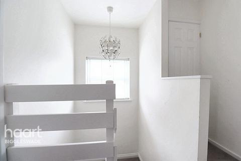 3 Ash Grove, Biggleswade, SG18 0HG