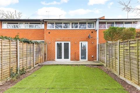 9 Kemps Drive, Northwood, HA6 1UA