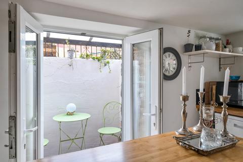 3 bedroom terraced house for sale, Angel Hill, Tiverton, Devon, EX16