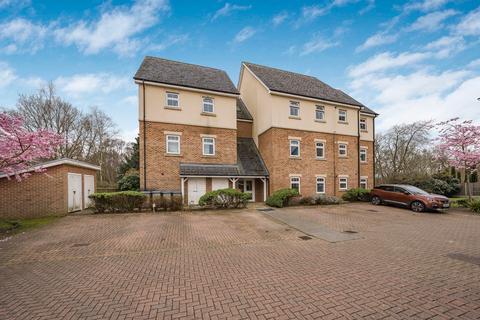 2 bedroom flat for sale, Virginia Water GU25