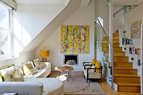 3 bedroom apartment for sale, Rosslyn Hill, Belsize Park, NW3