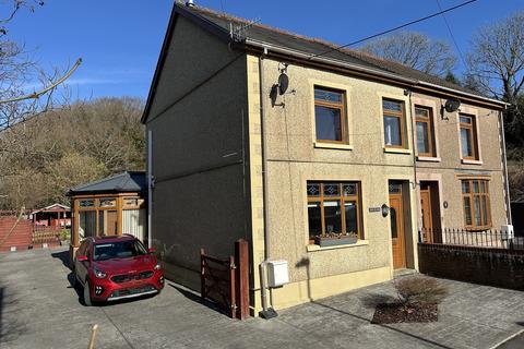 12 Derwen Road, Ystradgynlais, Swansea, SA9 1HL