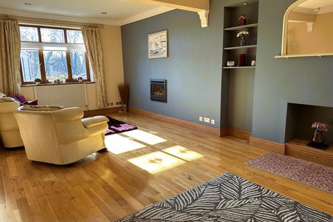 12 Derwen Road, Ystradgynlais, Swansea, SA9 1HL