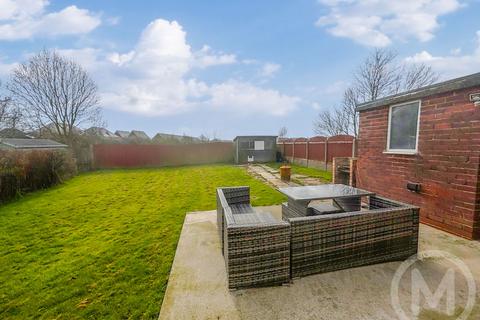 31 Brockholes Crescent, Poulton-le-fylde, FY6 8HX