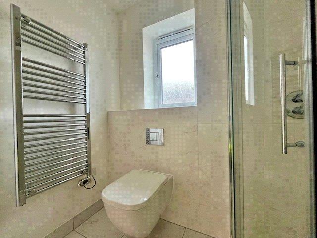 Plot 3 En-Suite