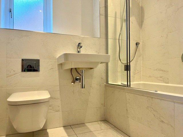Plot 3 Bathroom