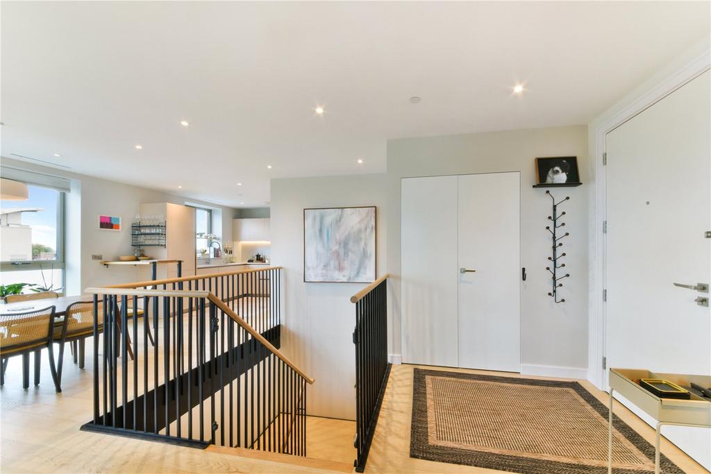 Reception/Kitchen