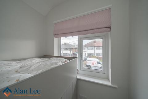 49 Arlington Drive, Macclesfield, SK11 8QL