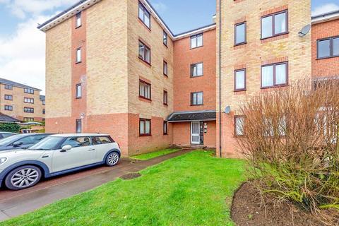 1 bedroom flat to rent, Prestatyn Close, Hertfordshire SG1