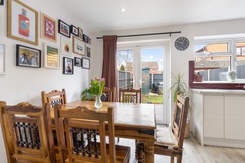 8 Brimstone Close, Worcester, WR5 3TX