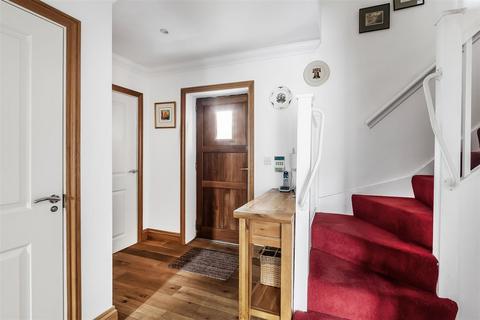 2 bedroom cottage for sale, The Broadway, Cheam Village