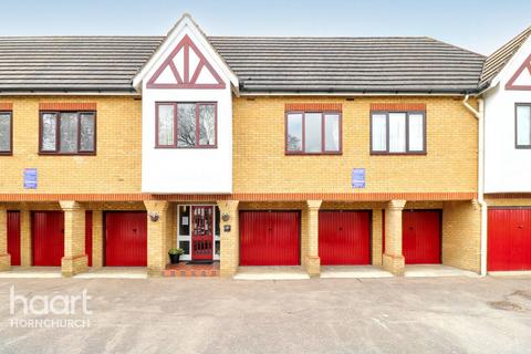1 bedroom flat for sale, Grenfell Avenue, Hornchurch