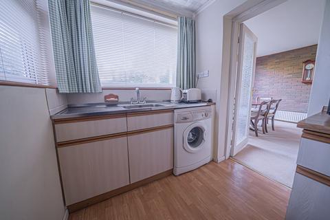 3 bedroom semi-detached house for sale, Chantry Heath Crescent, Knowle, B93