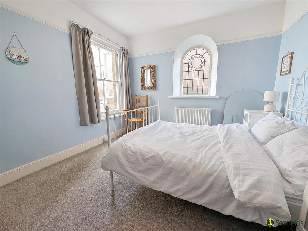Dining Room / Bedroom 5