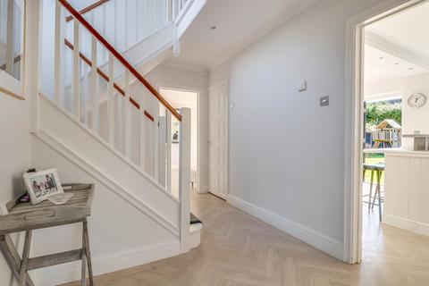 28 Challacombe, Southend-on-sea, SS1 3TY