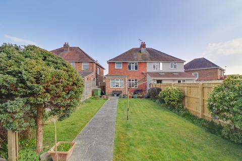 Temple Gardens, Woolston
