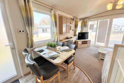 2 bedroom park home for sale, Oaklands Holiday Park