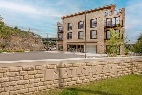 2 bedroom penthouse to rent, Spa Villas, Matlock DE4